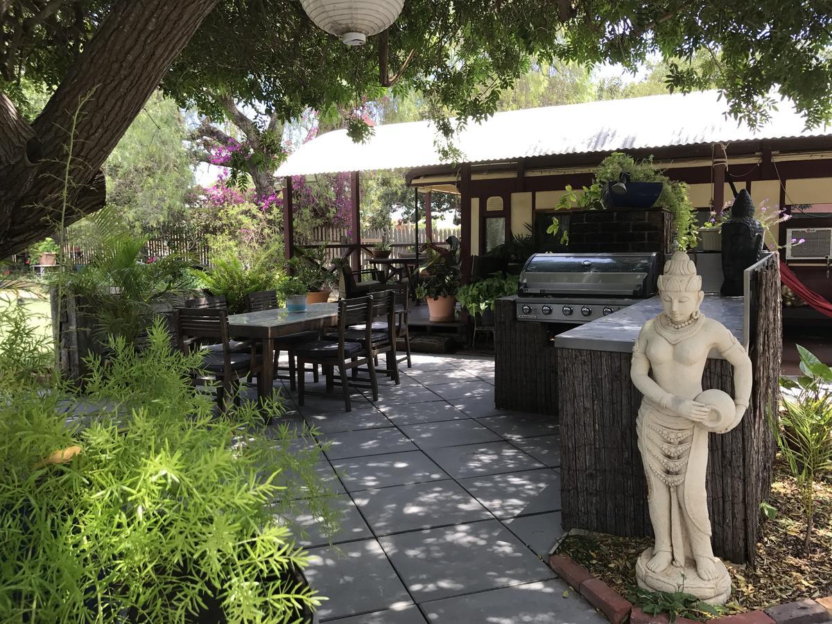 Dongara Breeze Inn Exterior foto