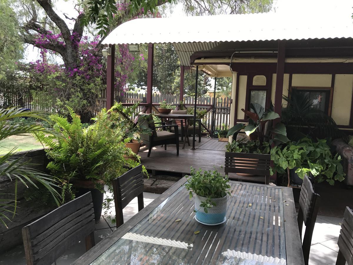 Dongara Breeze Inn Exterior foto